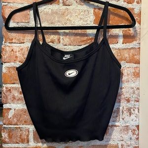 Cropped Black Nike Ribbed Tank